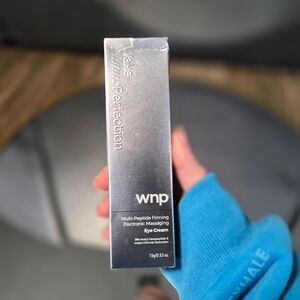 wnp Multi-Peptide Firming Electronic Massaging Eye Cream